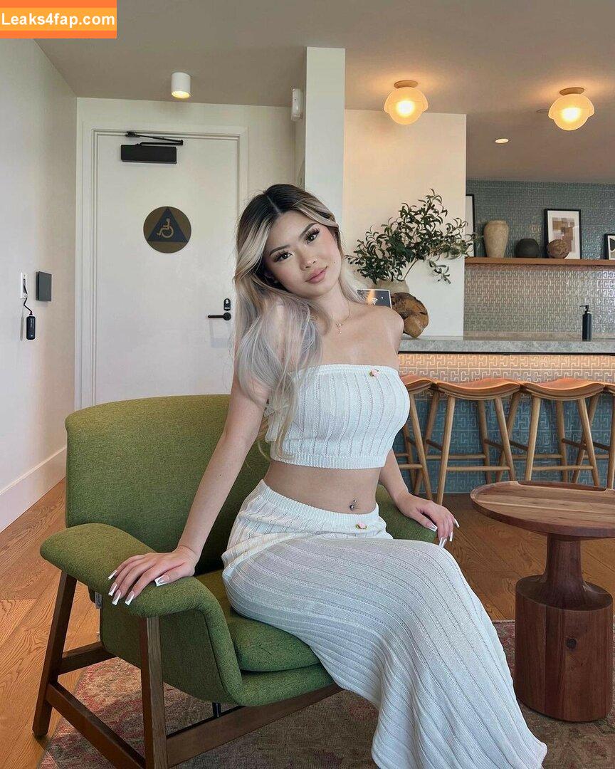 linawinaly / linaalovee7 leaked photo photo #0094