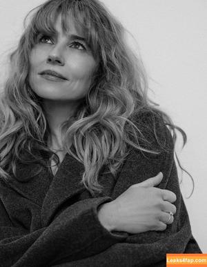 Linda Cardellini photo #0061