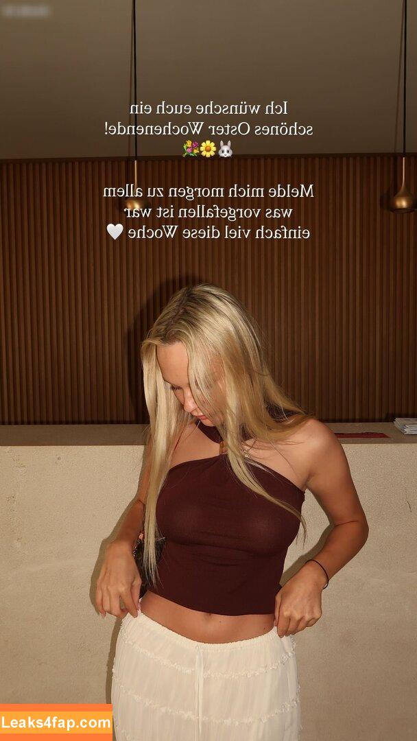 Linda Gleiber /  leaked photo photo #0032