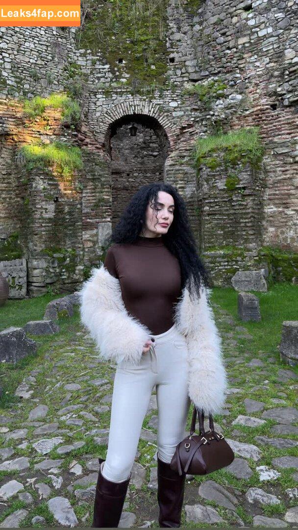 Linda Jarani / lindajarani слитое фото фото #0028