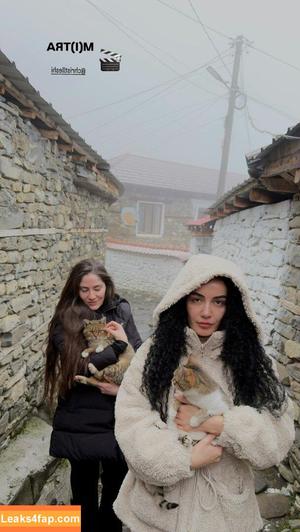 Linda Jarani photo #0001