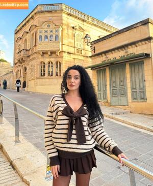 Linda Jarani photo #0025