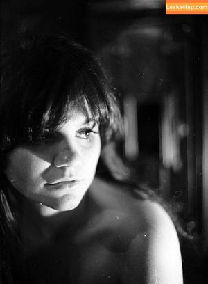 Linda Ronstadt photo #0044