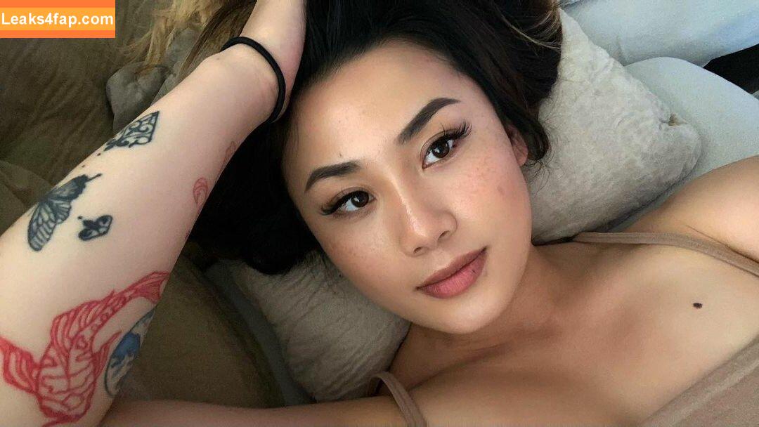 lindaafreckles / oftenelle leaked photo photo #0006