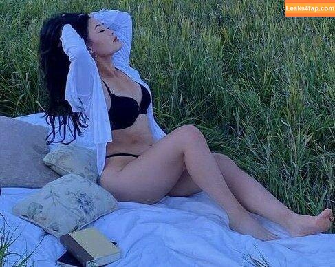 lindaafreckles / oftenelle leaked photo photo #0014