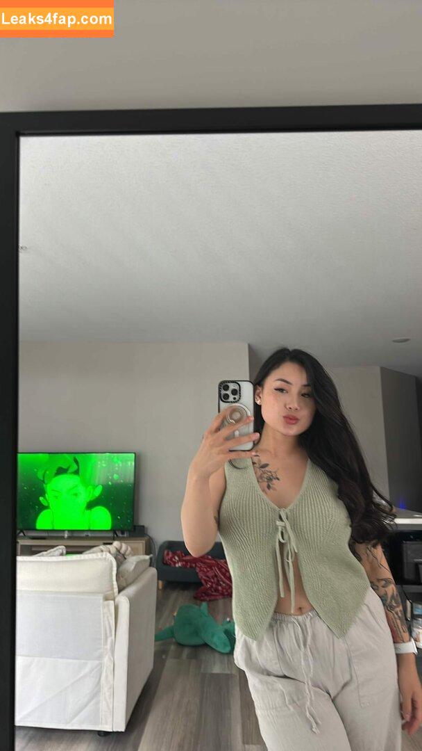 lindaafreckles / oftenelle leaked photo photo #0134