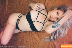 Lindsay Elyse photo #0160