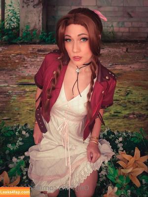 Lindsay Elyse photo #0380