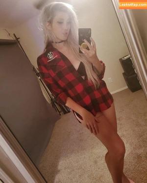 Lindsay Elyse photo #0421