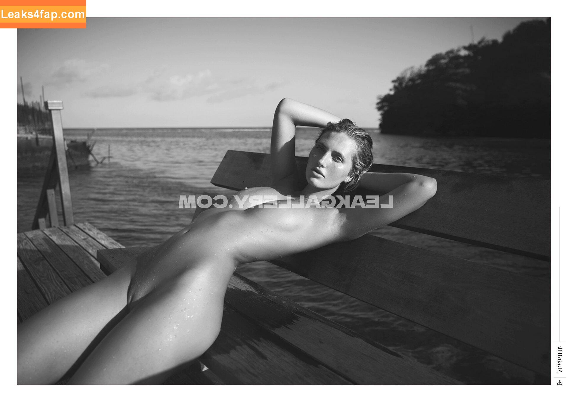 lindsaydemyan /  leaked photo photo #0008