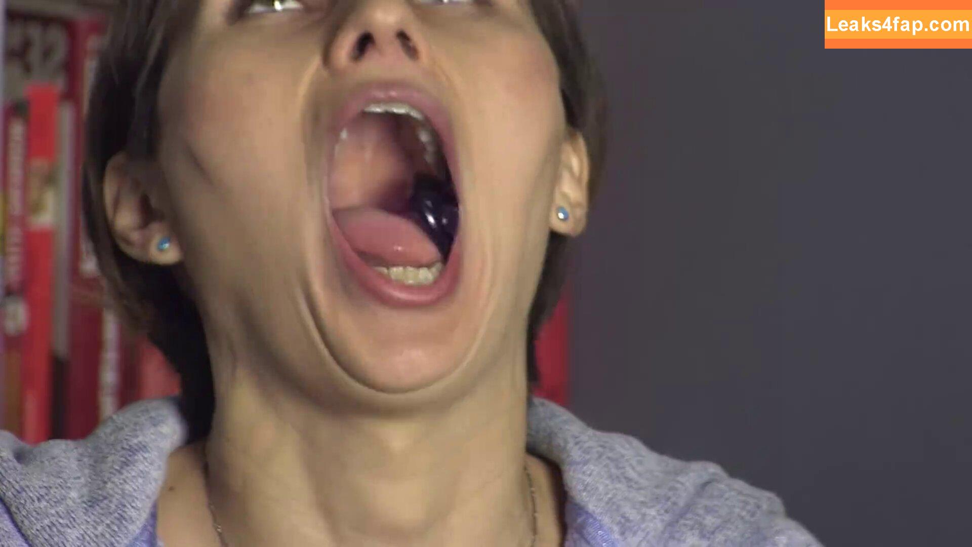 Lindsey Doe / dr._doe / elleteedee leaked photo photo #0047