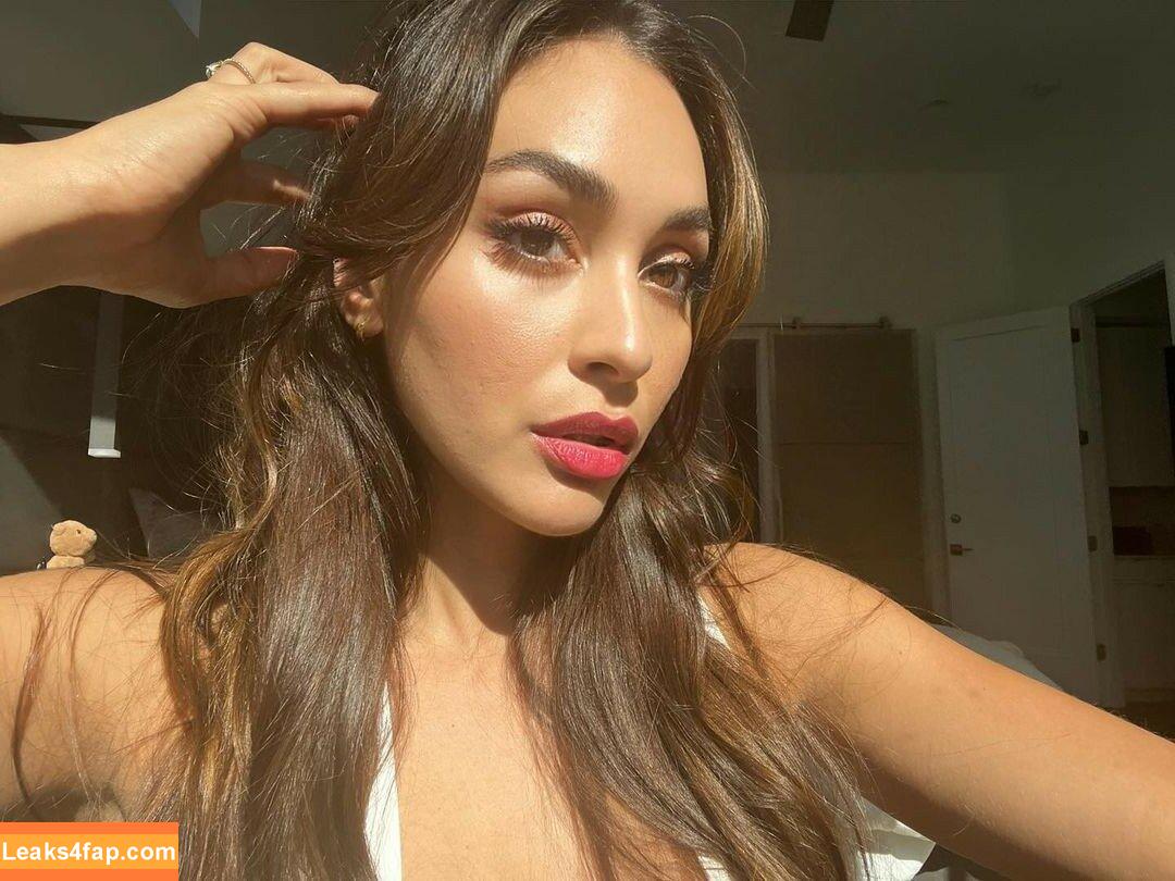 Lindsey Morgan / lindsaymorgan / linzzmorgan leaked photo photo #0143