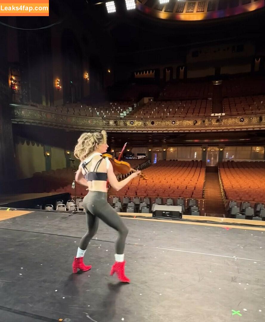 Lindsey Stirling / abbysiscoprinus / lindseystirling leaked photo photo #0164