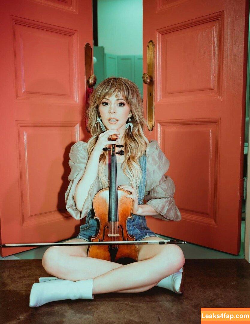 Lindsey Stirling / abbysiscoprinus / lindseystirling слитое фото фото #0202