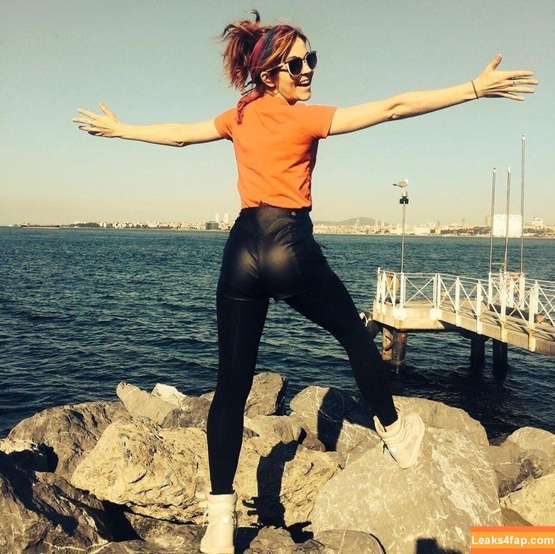 Lindsey Stirling / abbysiscoprinus / lindseystirling leaked photo photo #0244