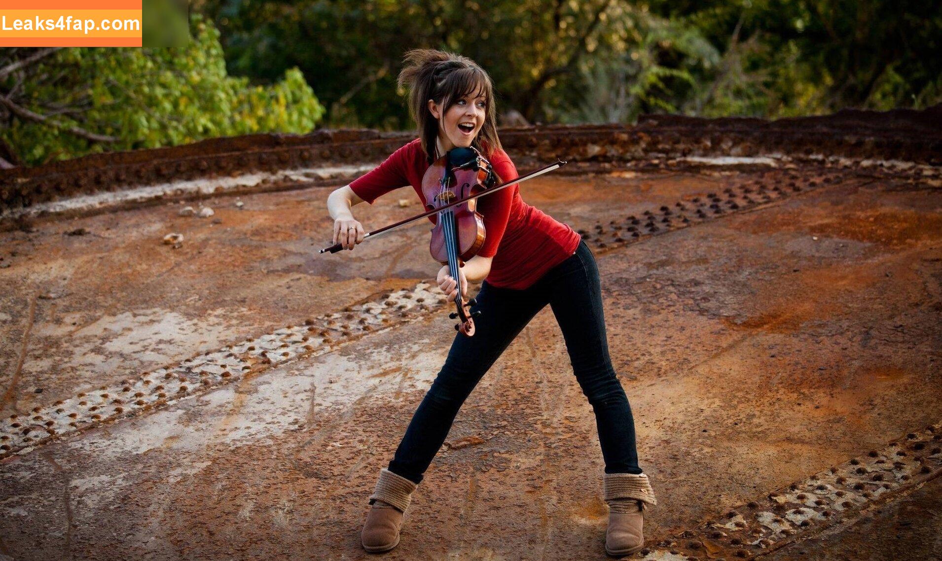 Lindsey Stirling / abbysiscoprinus / lindseystirling leaked photo photo #0245