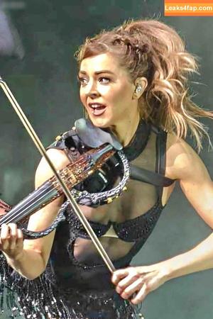 Lindsey Stirling photo #0286