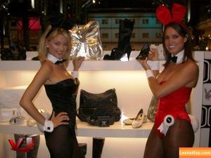 Lindsey Vuoloficial photo #0142