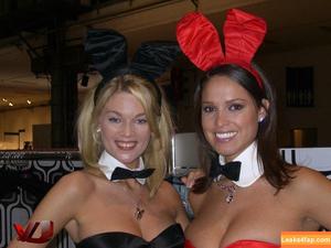 Lindsey Vuoloficial photo #0143