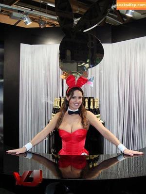 Lindsey Vuoloficial photo #0152