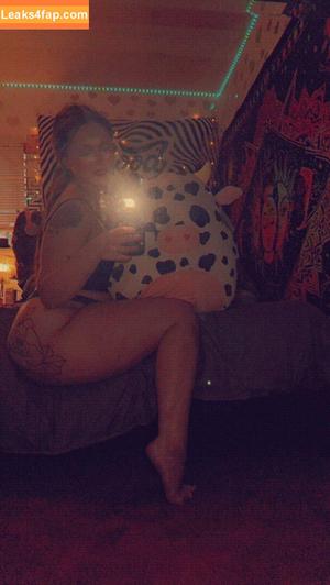 Lindseyunfamous photo #0027
