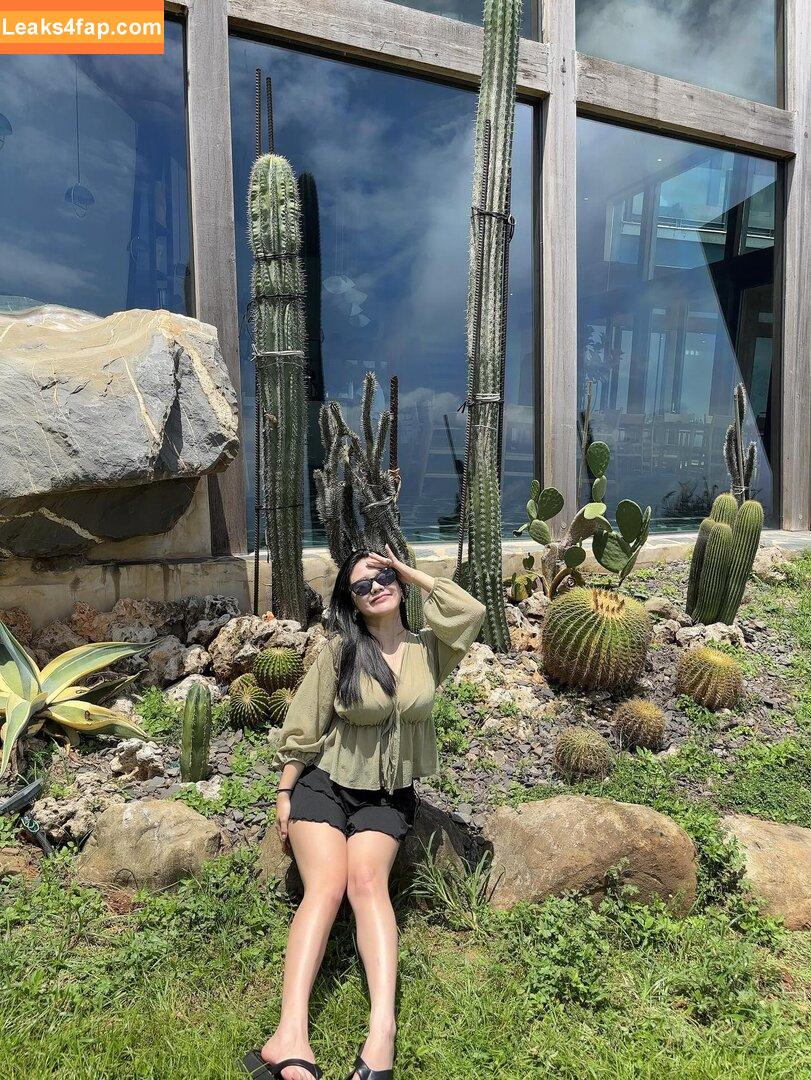 ling_00_ee /  слитое фото фото #0031