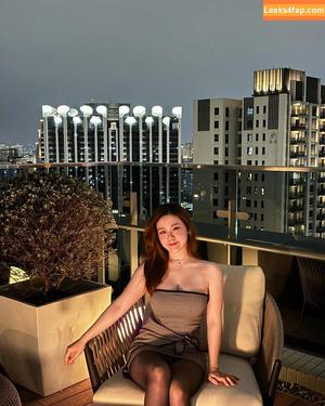 ling_00_ee photo #0105