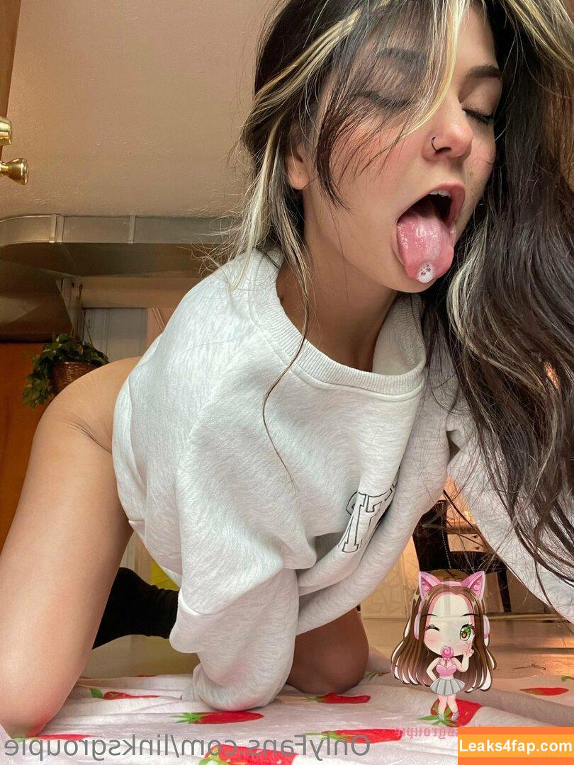 Linksgroupie / Mariah Crooke слитое фото фото #0240