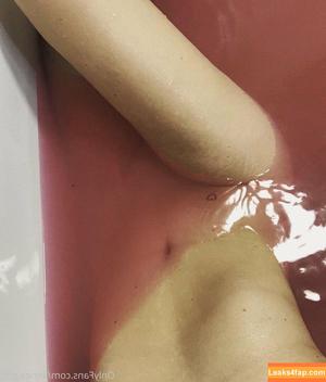linneagold photo #0005