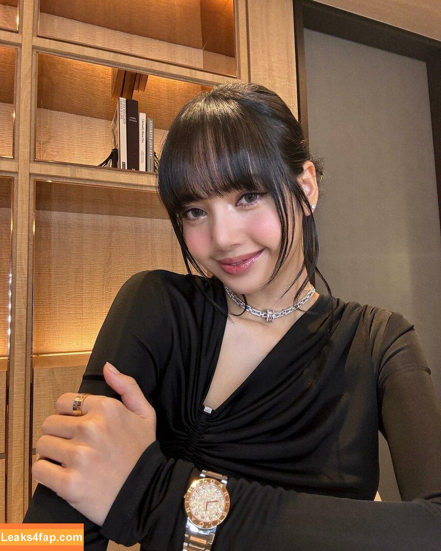Lisa Blackpink /  leaked photo photo #0019