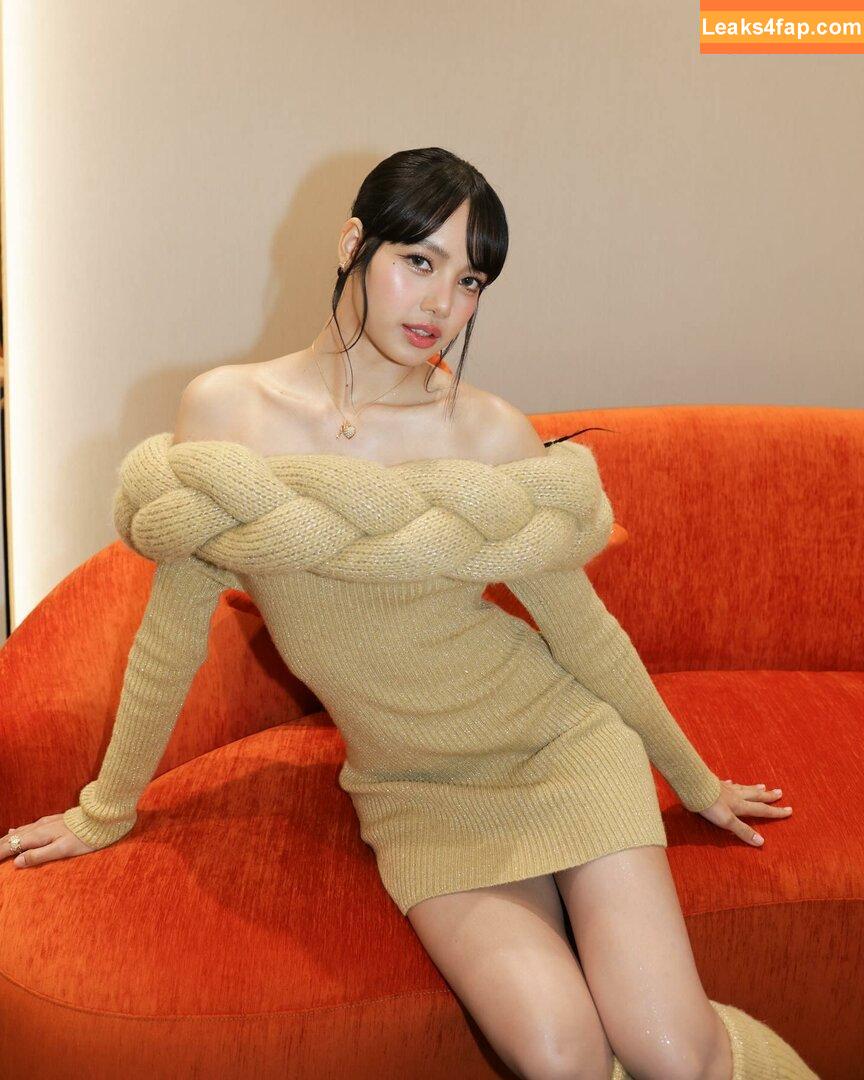 Lisa Blackpink /  слитое фото фото #0032