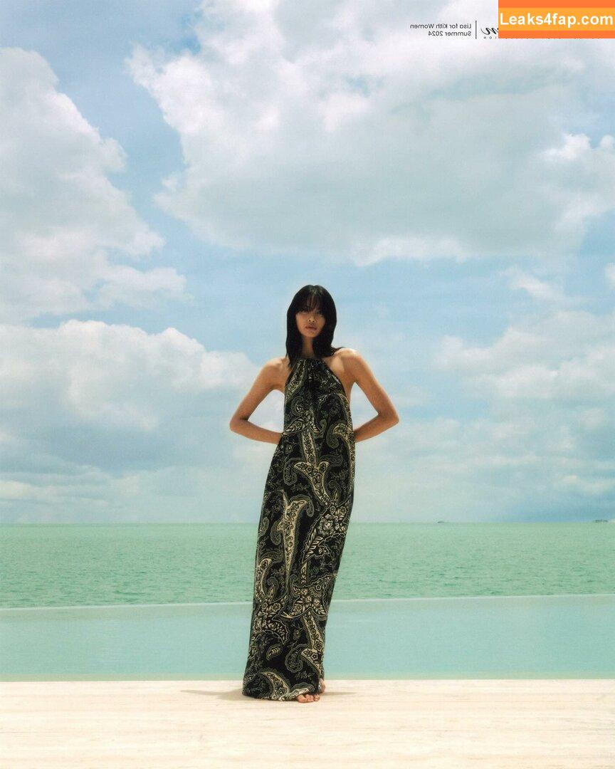 Lisa Blackpink /  слитое фото фото #0065