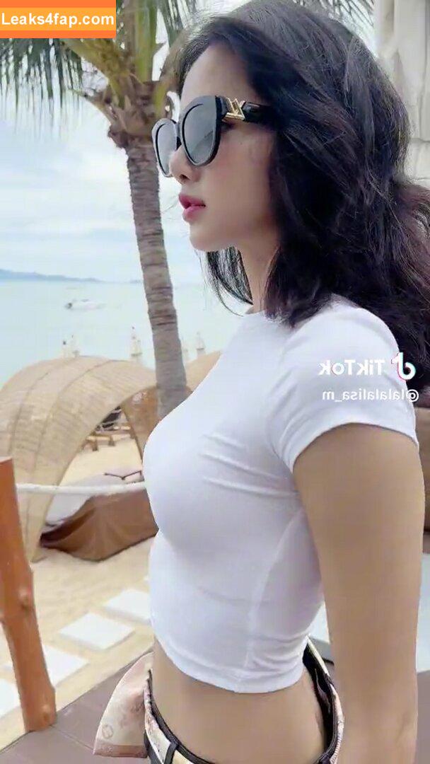 Lisa Blackpink /  слитое фото фото #0087