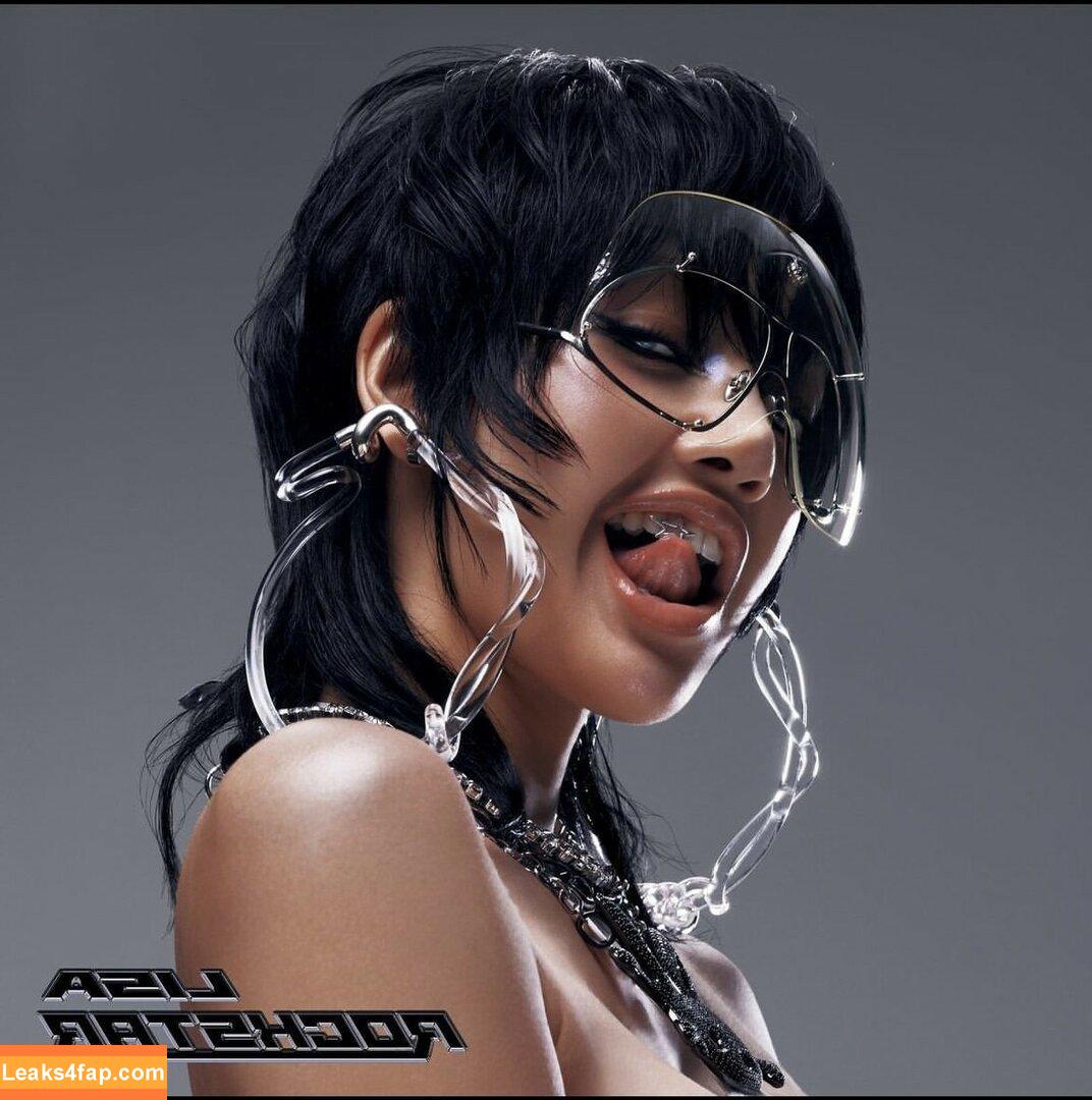 Lisa Blackpink /  leaked photo photo #0094