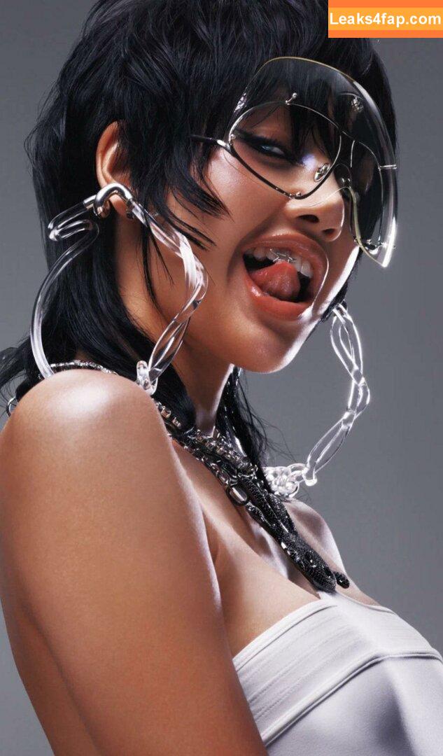 Lisa Blackpink /  leaked photo photo #0095