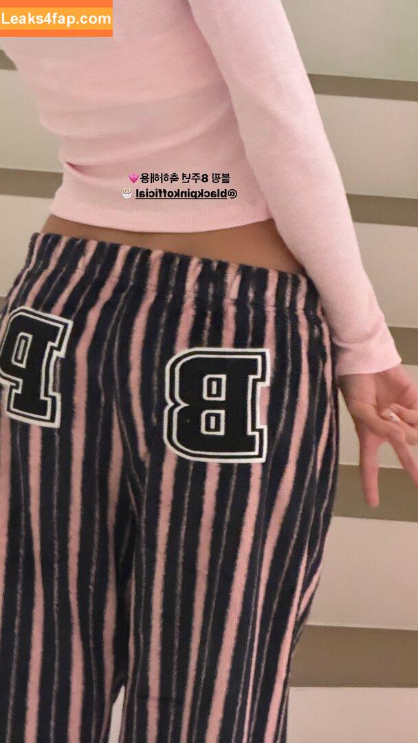 Lisa Blackpink /  leaked photo photo #0103