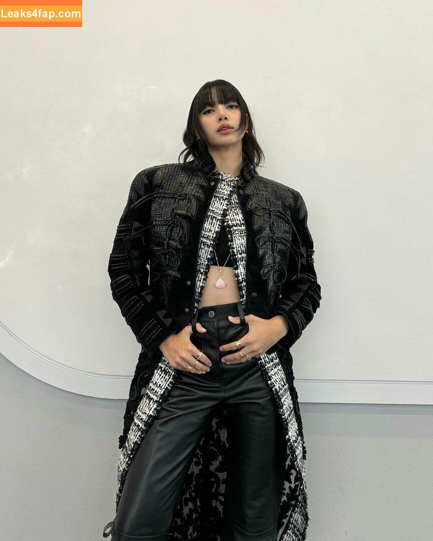 Lisa Blackpink /  leaked photo photo #0109