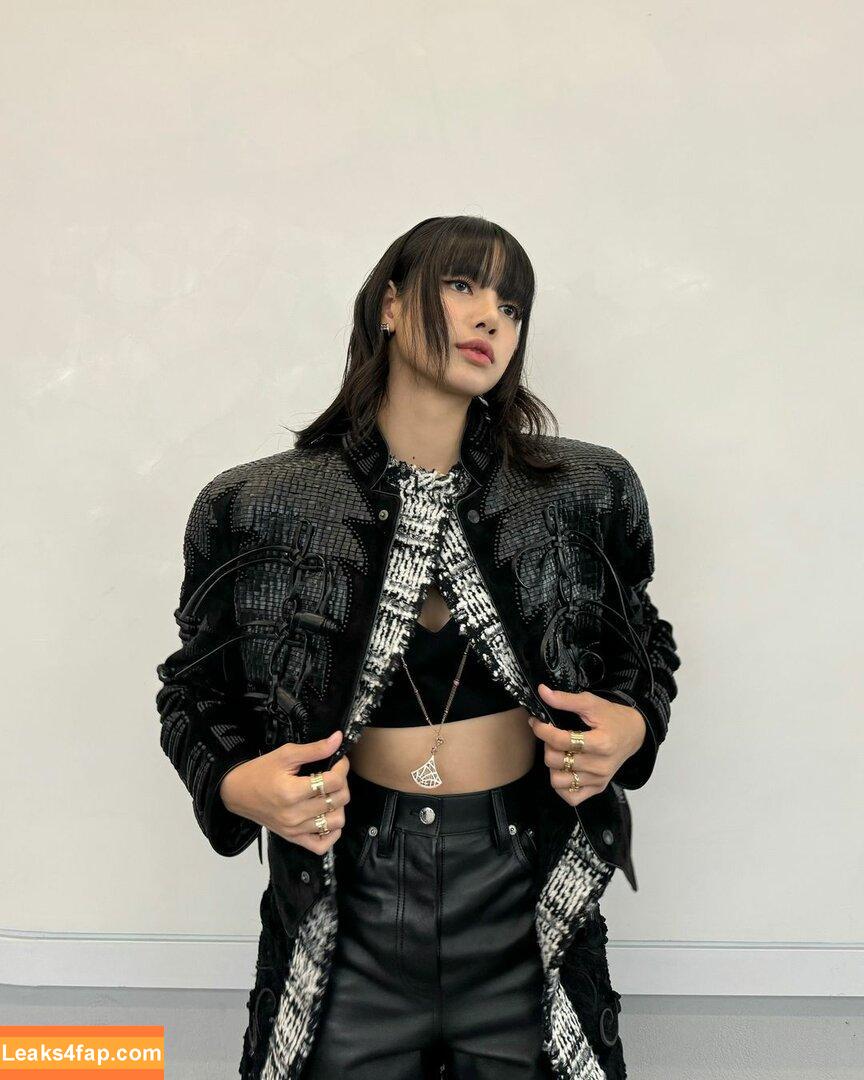 Lisa Blackpink /  leaked photo photo #0110