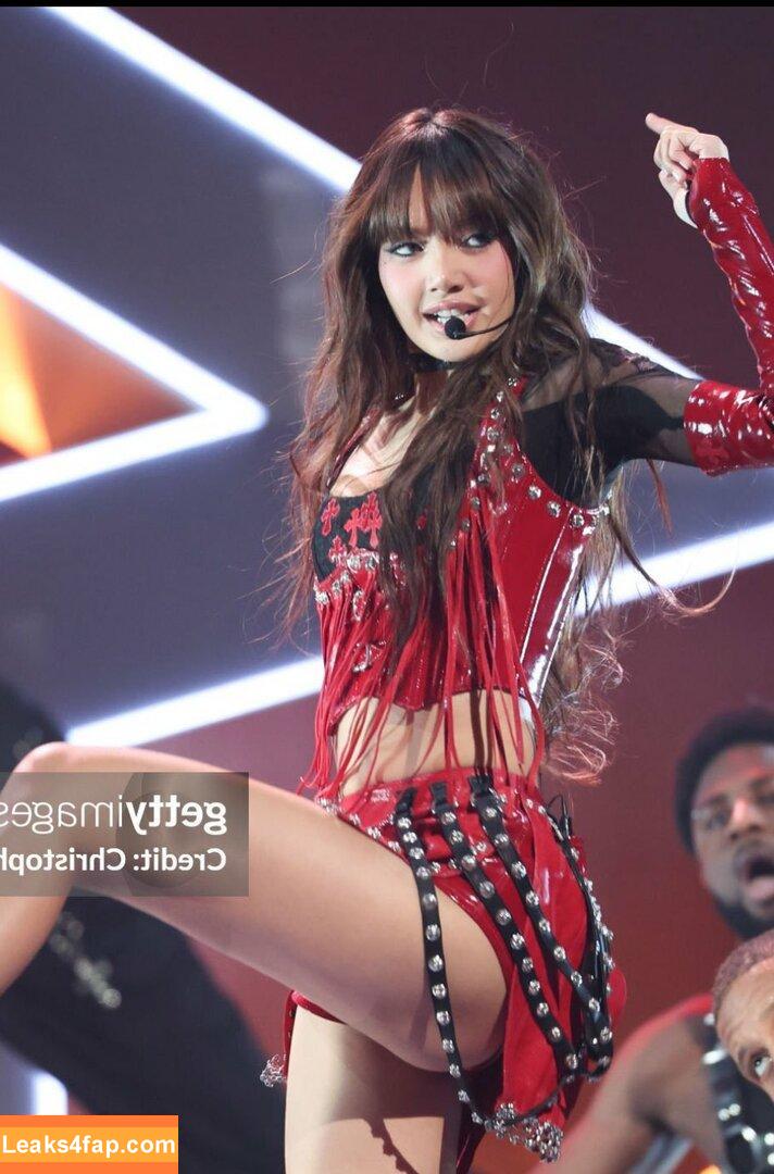 Lisa Blackpink /  слитое фото фото #0192