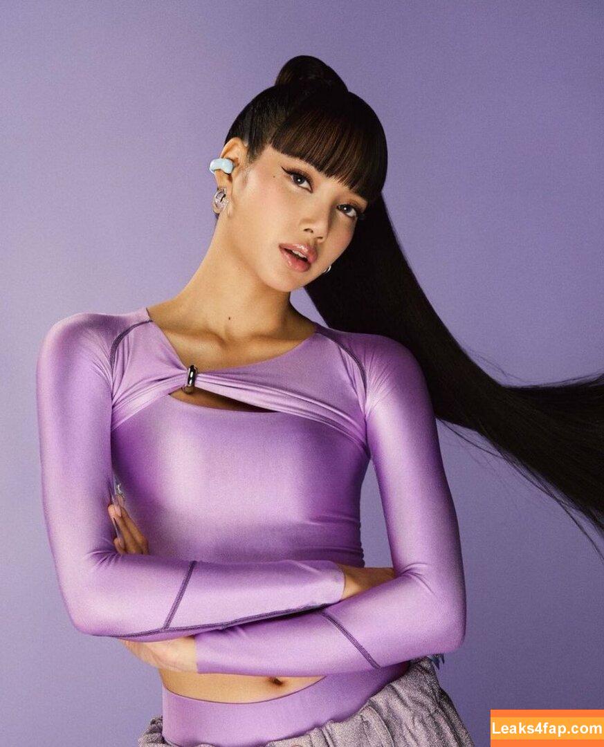 Lisa Blackpink /  слитое фото фото #0215