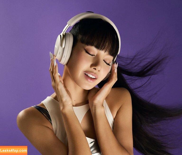 Lisa Blackpink /  слитое фото фото #0217