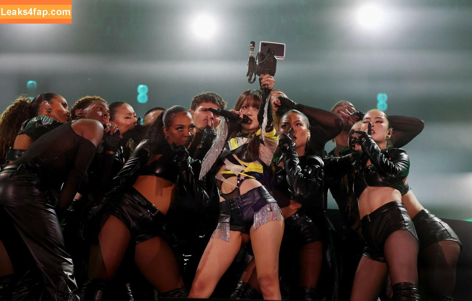 Lisa Blackpink /  слитое фото фото #0323