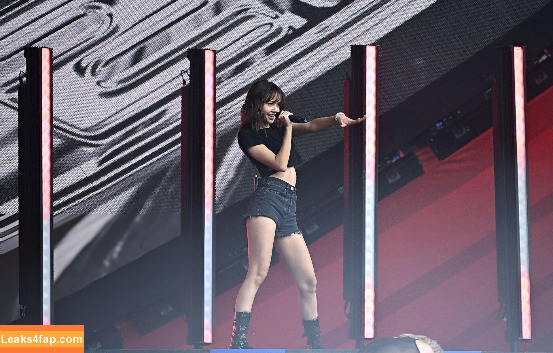 Lisa Blackpink /  слитое фото фото #0391