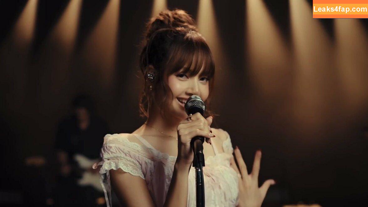 Lisa Blackpink /  слитое фото фото #0505