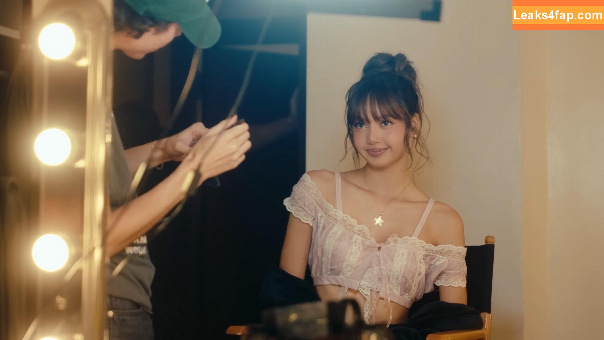 Lisa Blackpink /  слитое фото фото #0514