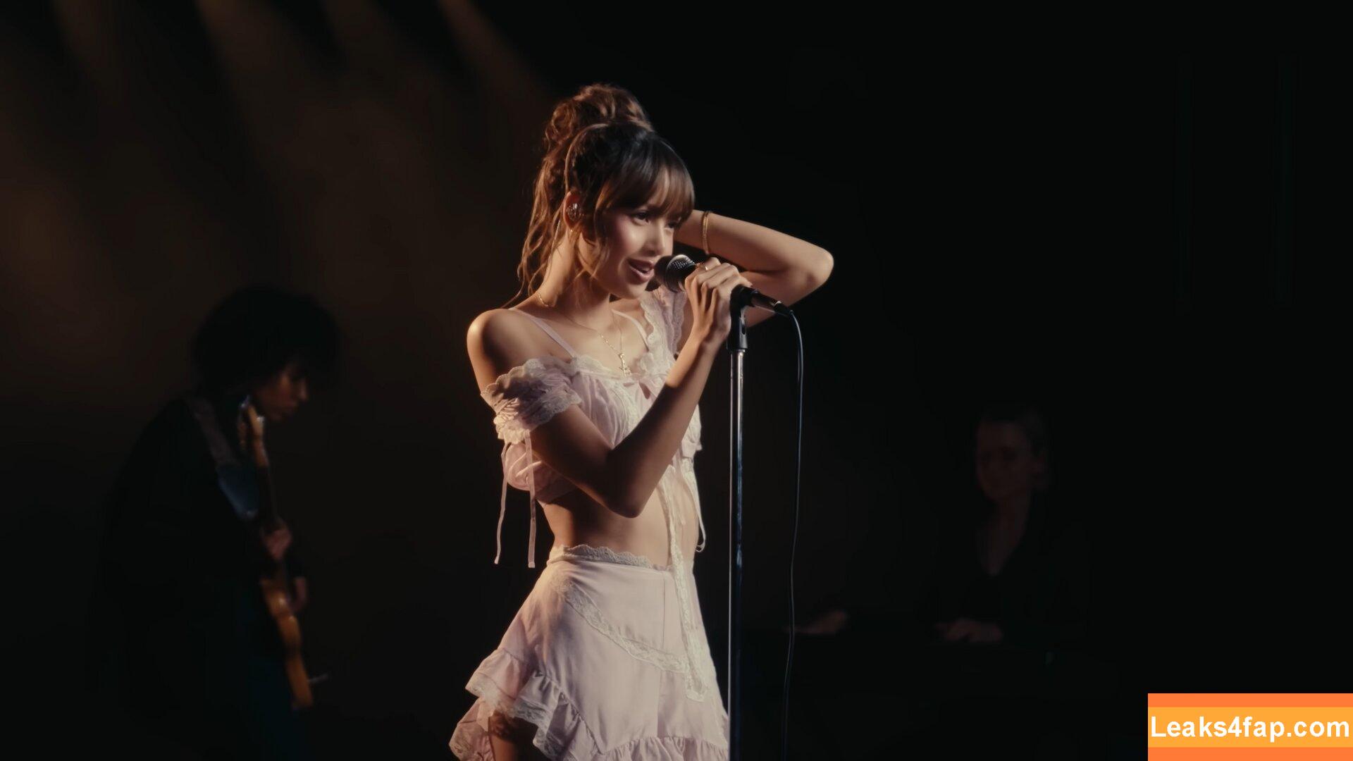 Lisa Blackpink /  слитое фото фото #0518