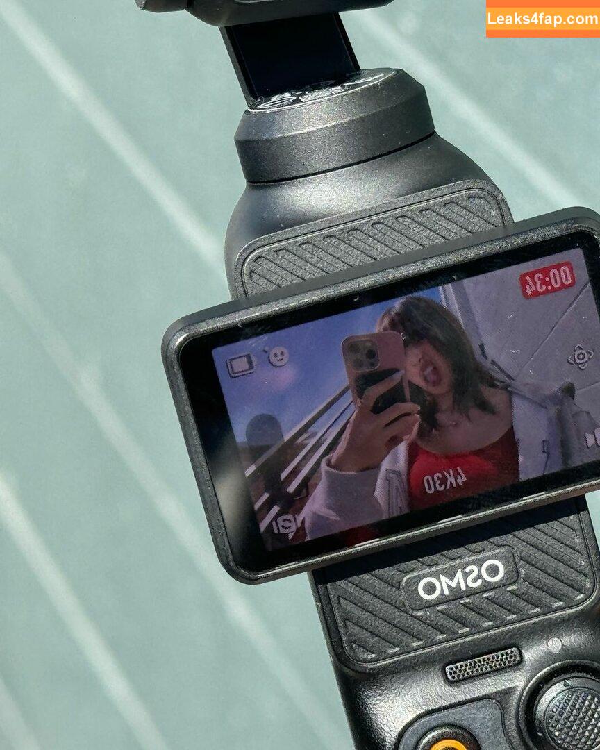 Lisa Blackpink /  слитое фото фото #0591