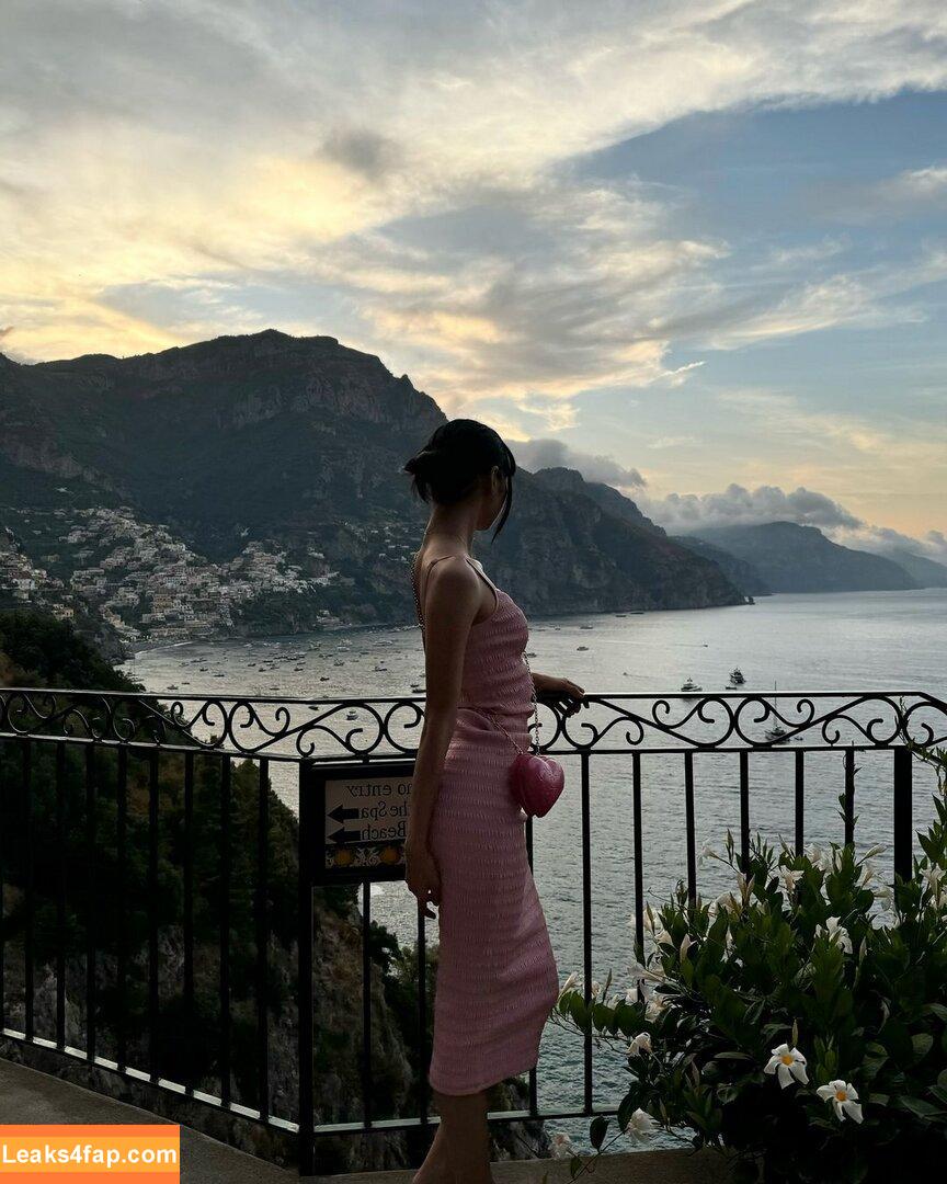 Lisa Blackpink /  слитое фото фото #0598