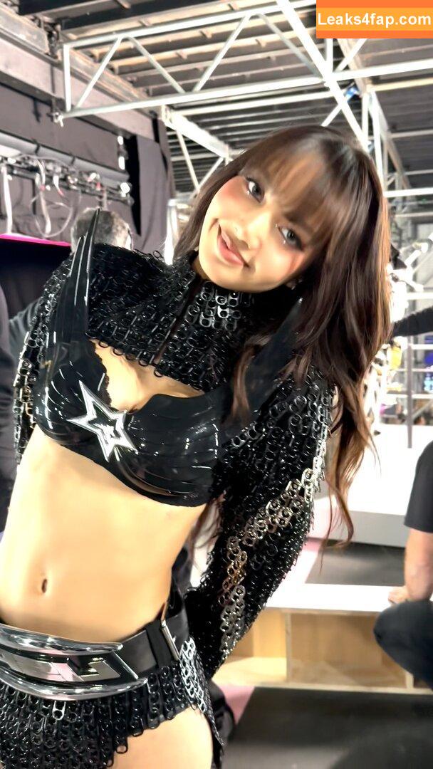 Lisa Blackpink /  слитое фото фото #0603