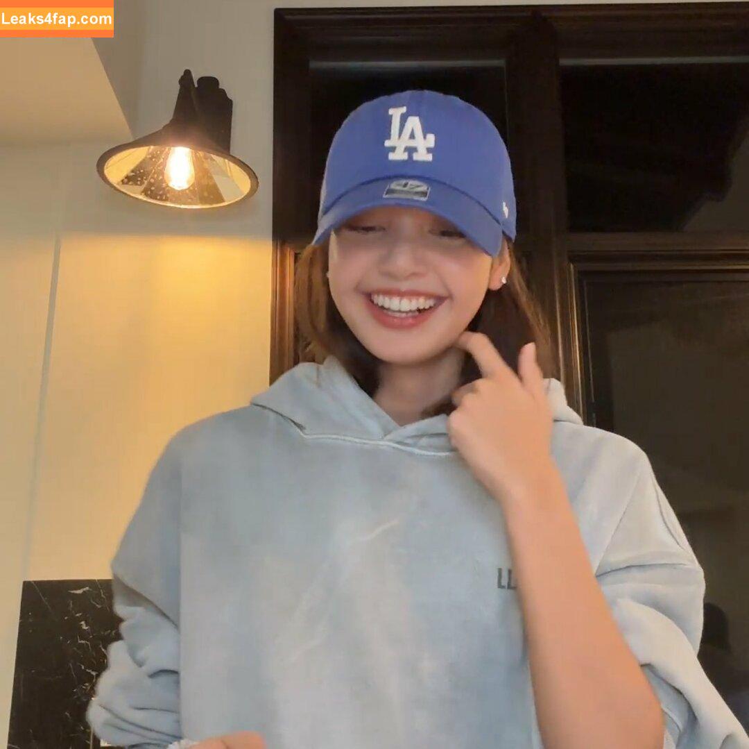 Lisa Blackpink /  слитое фото фото #0660